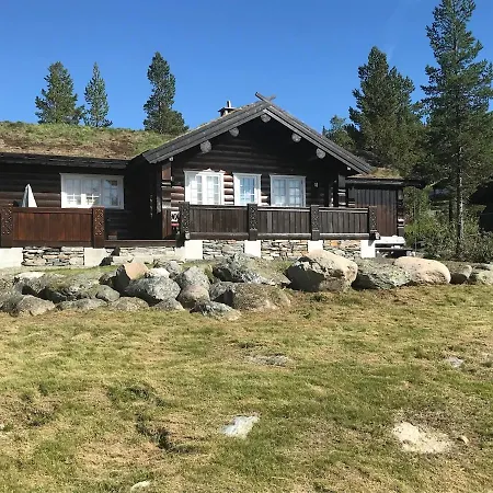 Hovdeli Austbo